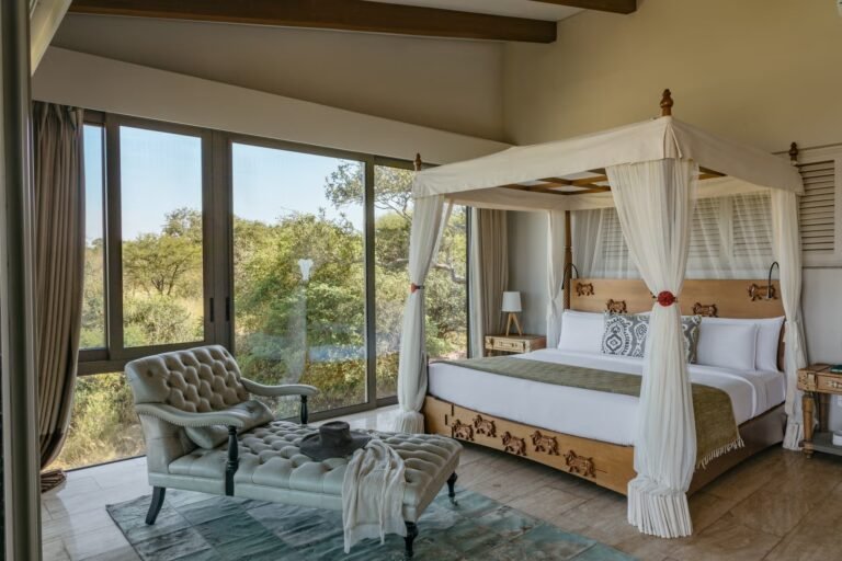 melia-serengeti-lodge-bedroom-14-1757011275