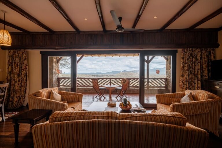 accommodation-executive-suite-photo-credit-kim-paffen-1