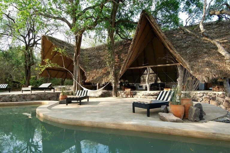 kiba-point-safari-lodge